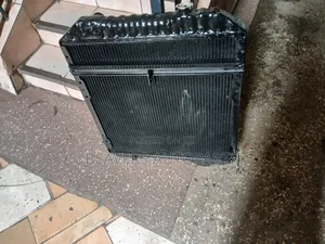 Isuzu FRR 33 Radiator