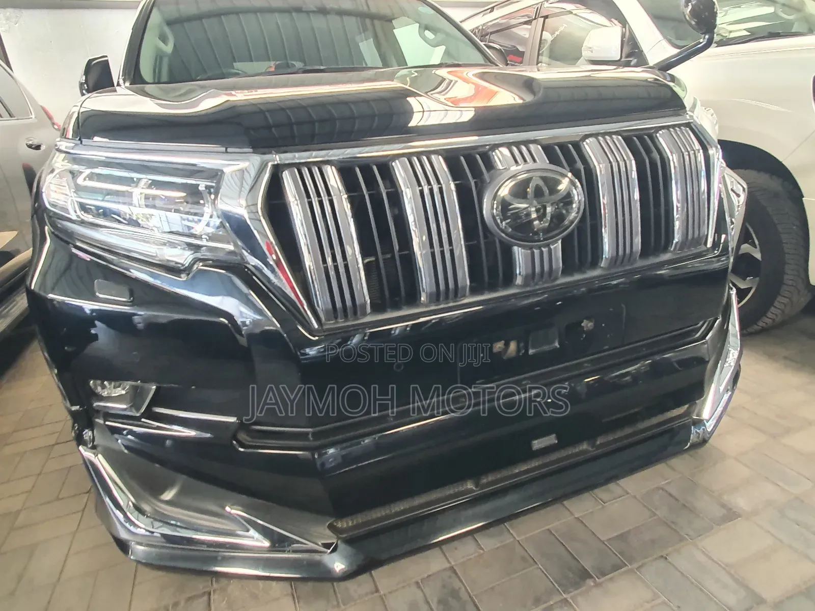 Toyota Land Cruiser Prado 2018 Black