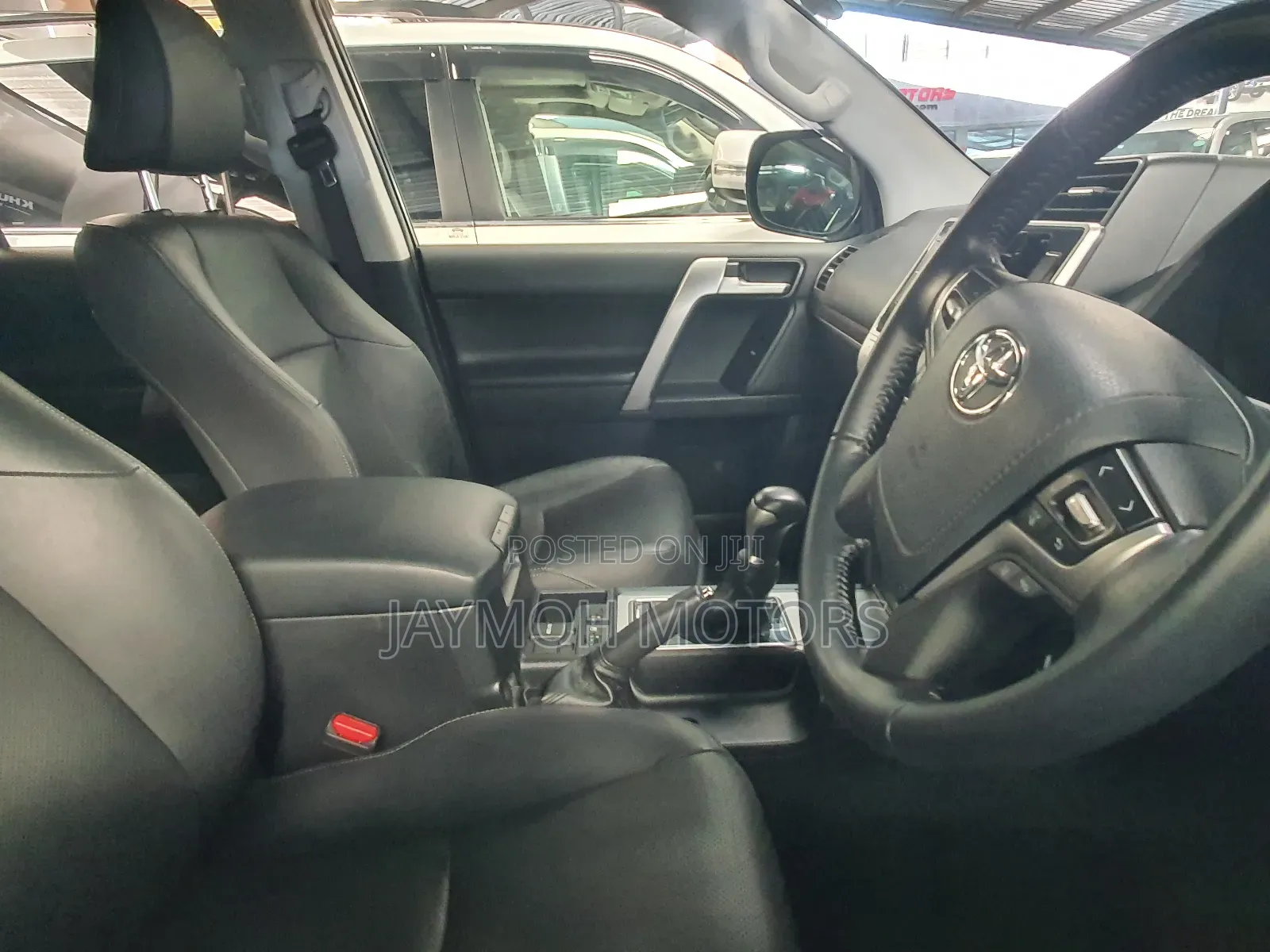 Toyota Land Cruiser Prado 2018 Black