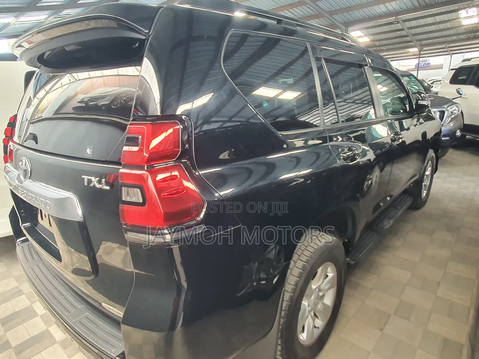 Toyota Land Cruiser Prado 2018 Black