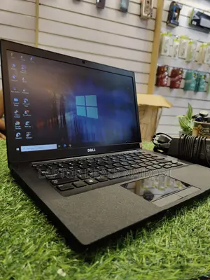 Laptop Dell Latitude 12 E7270 8GB Intel Core I5 HDD 256GB