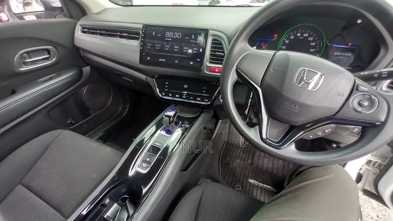 Honda Vezel 2016 White