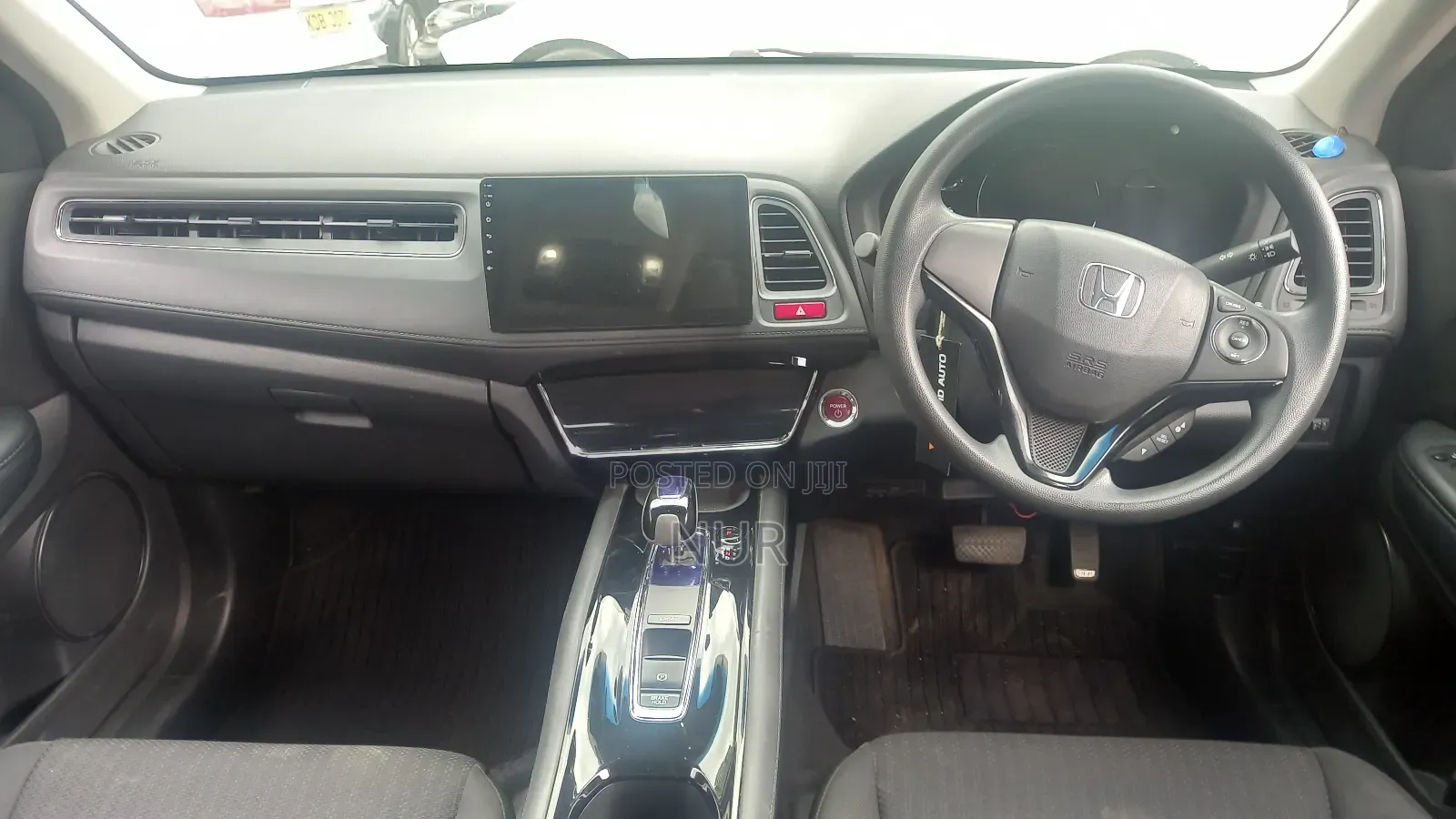 Honda Vezel 2016 White