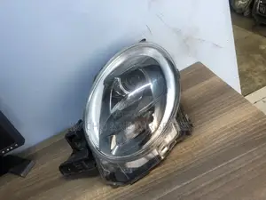 Daihatsu Cast 2015 Headlight