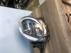 Daihatsu Cast 2015 Headlight