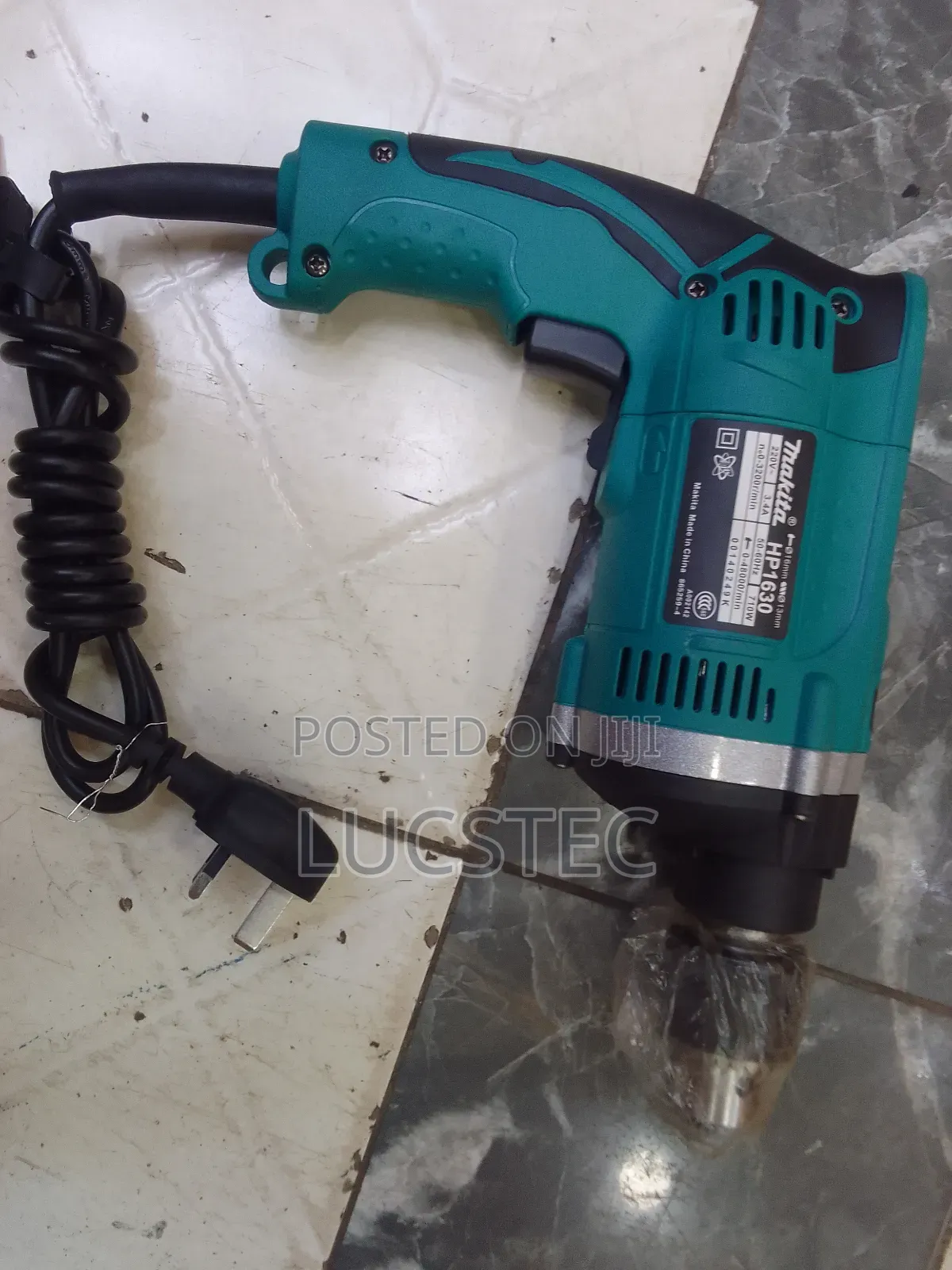 Makta HP1630 Impact Drill 710W