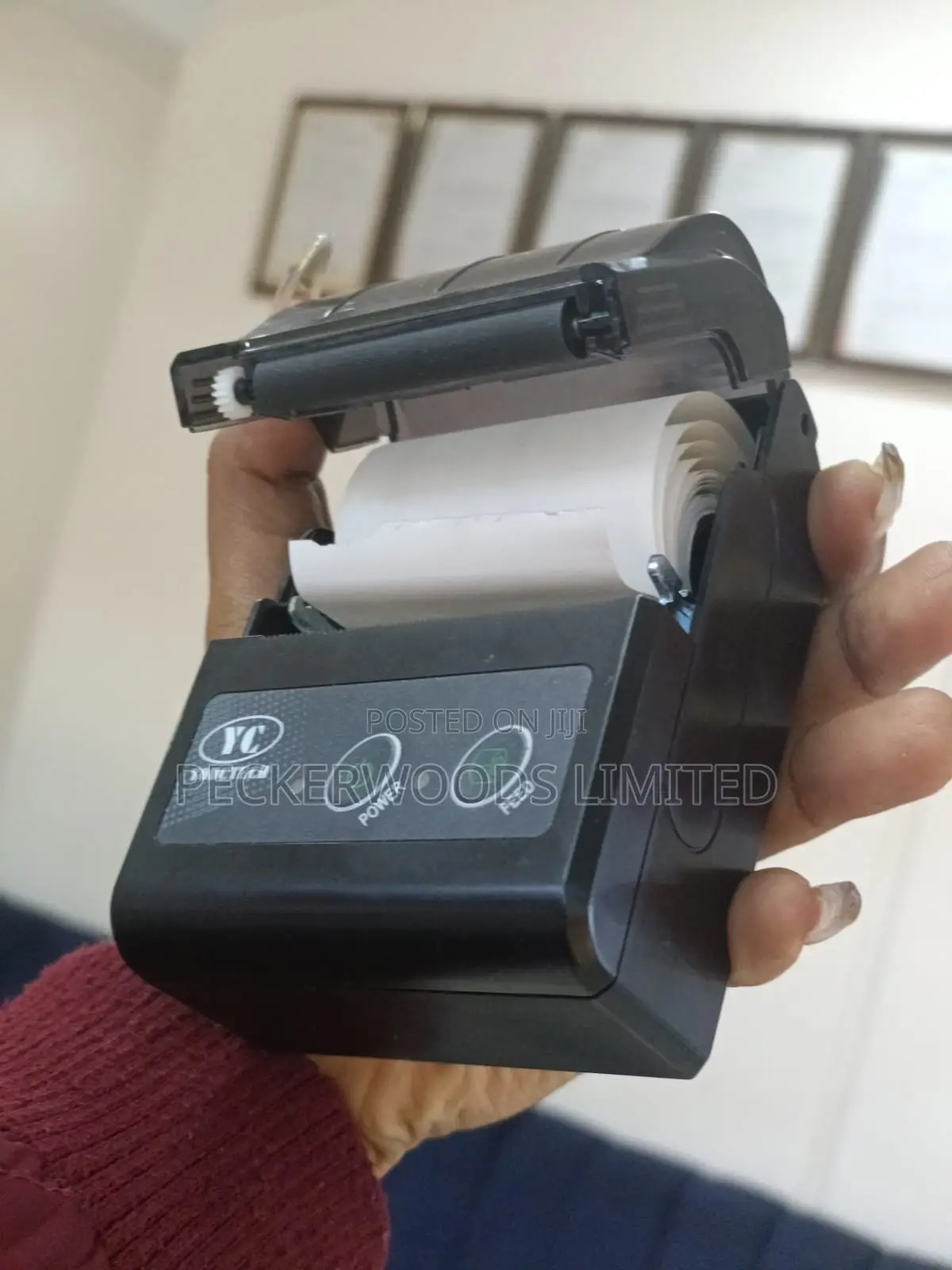 Ycp-586 Bluetooth Printer With a Removable Rechargeable Batt