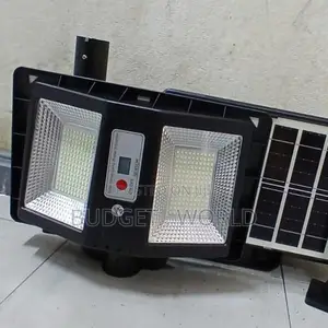 Automatic Dusk-to-Dawn Operation Street Light 200 Watt