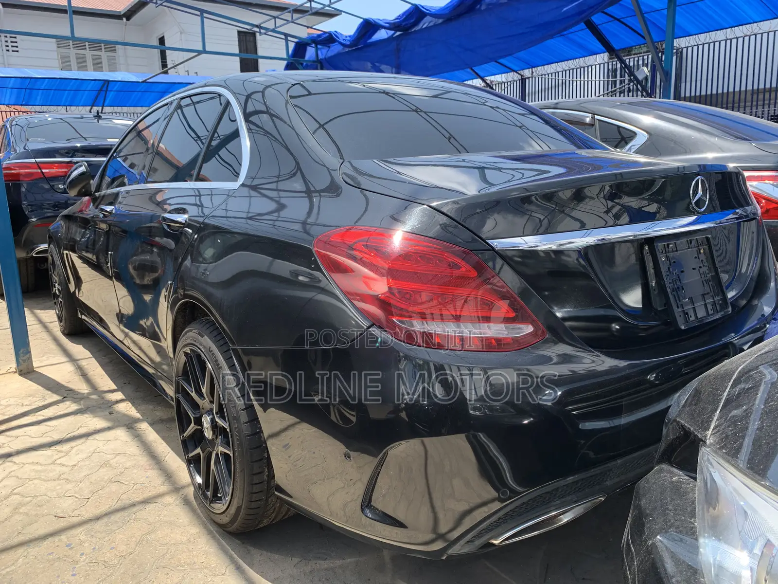 Mercedes-Benz C200 2016 Black