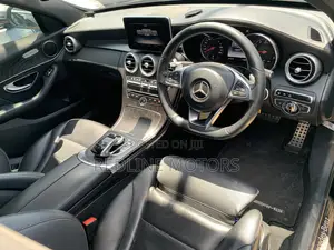 Mercedes-Benz C200 2016 Black