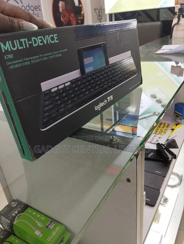 Logitech Multi-Device Wireless Keyboard - thumbnail 2