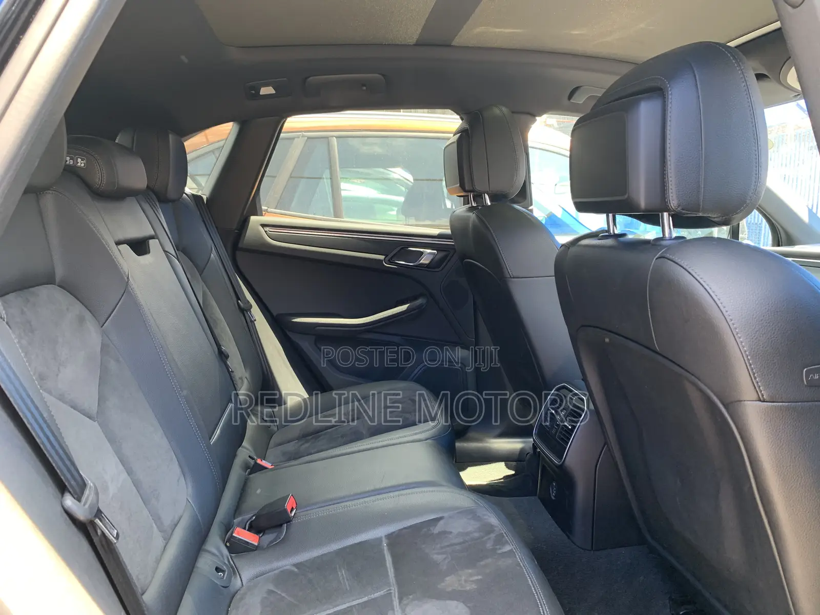 Porsche Macan Base 2017 Black