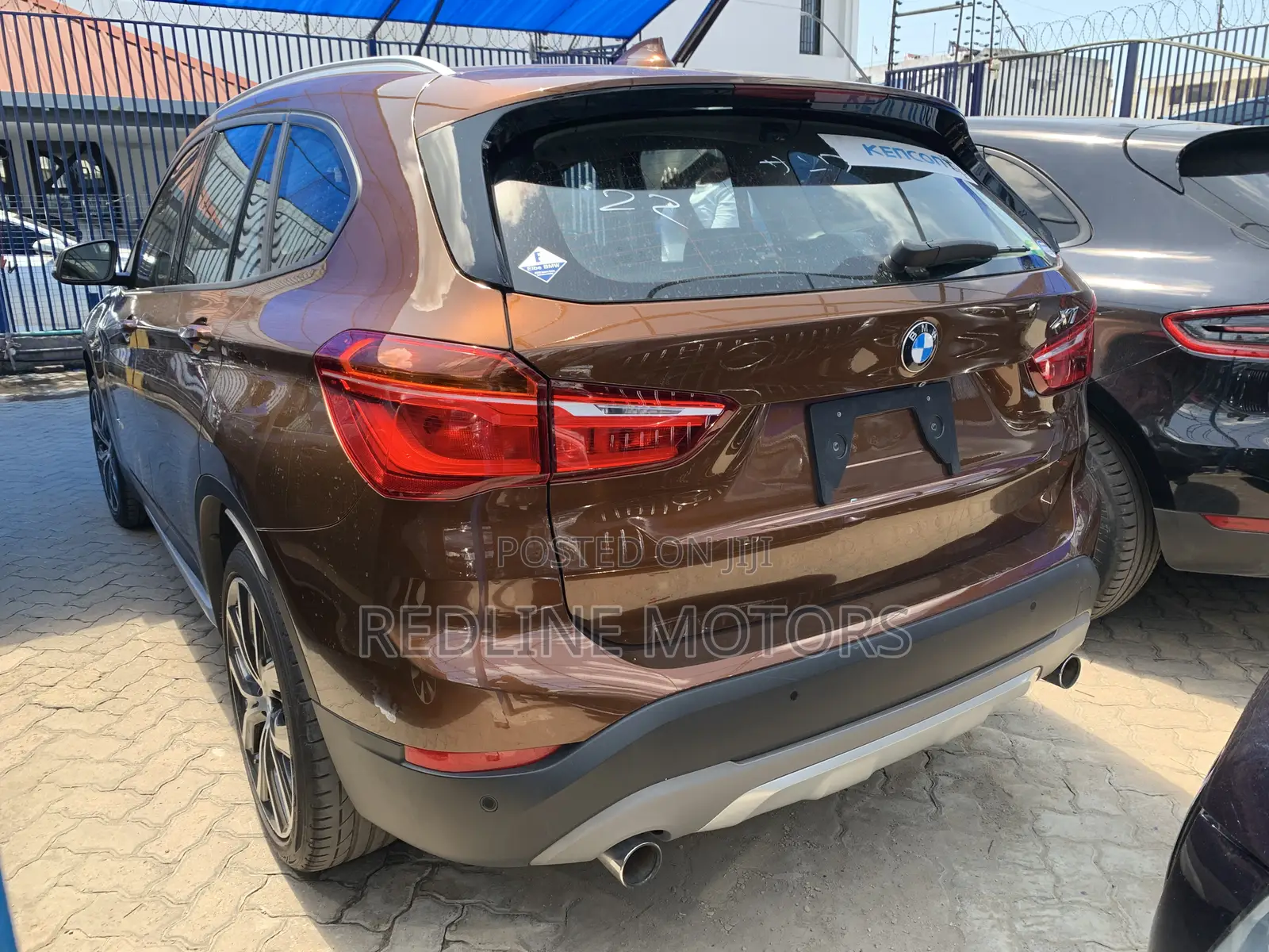 BMW X1 xDrive28i AWD 2017 Brown