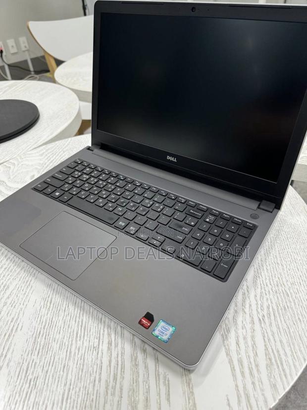 Laptop Dell Inspiron 15 8GB Intel Core I7 SSD 256GB - thumbnail 2