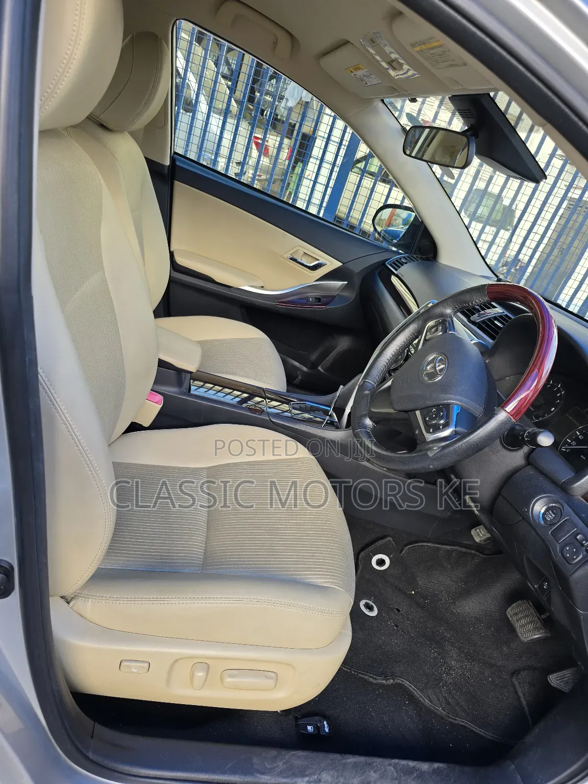 Toyota Allion 2017 Silver
