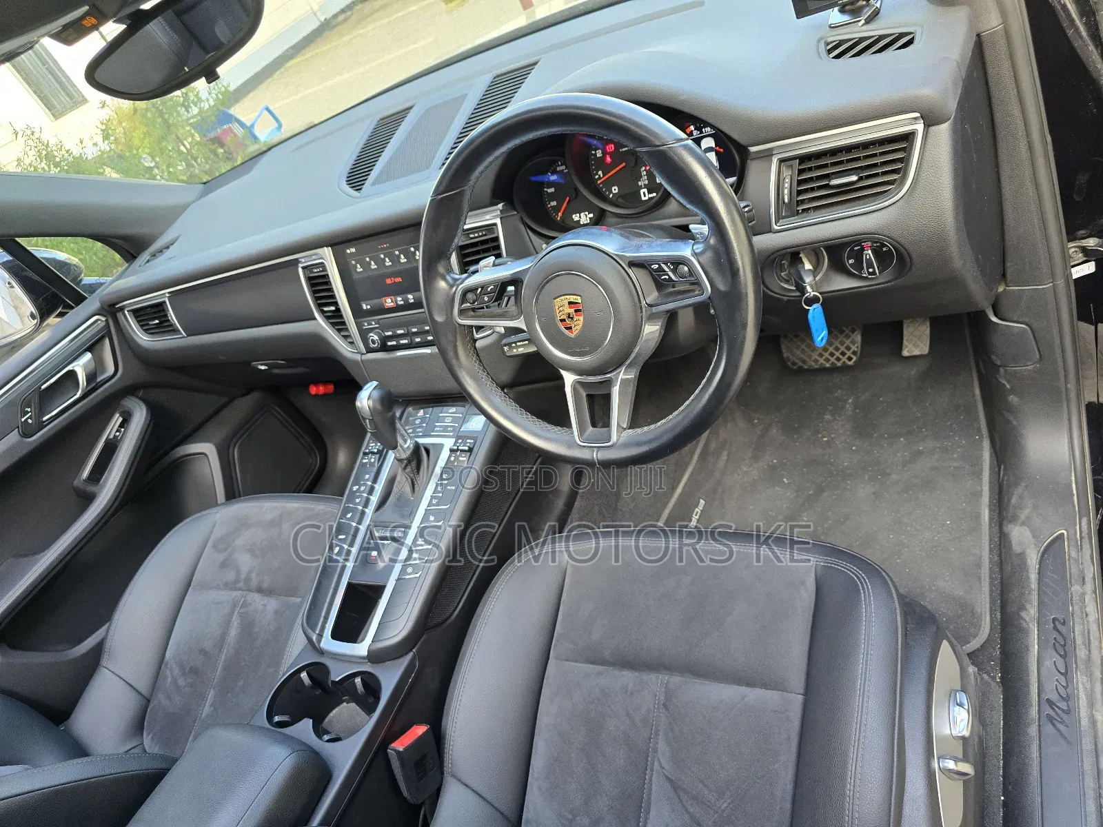 Porsche Macan Sport Edition 2018 Black