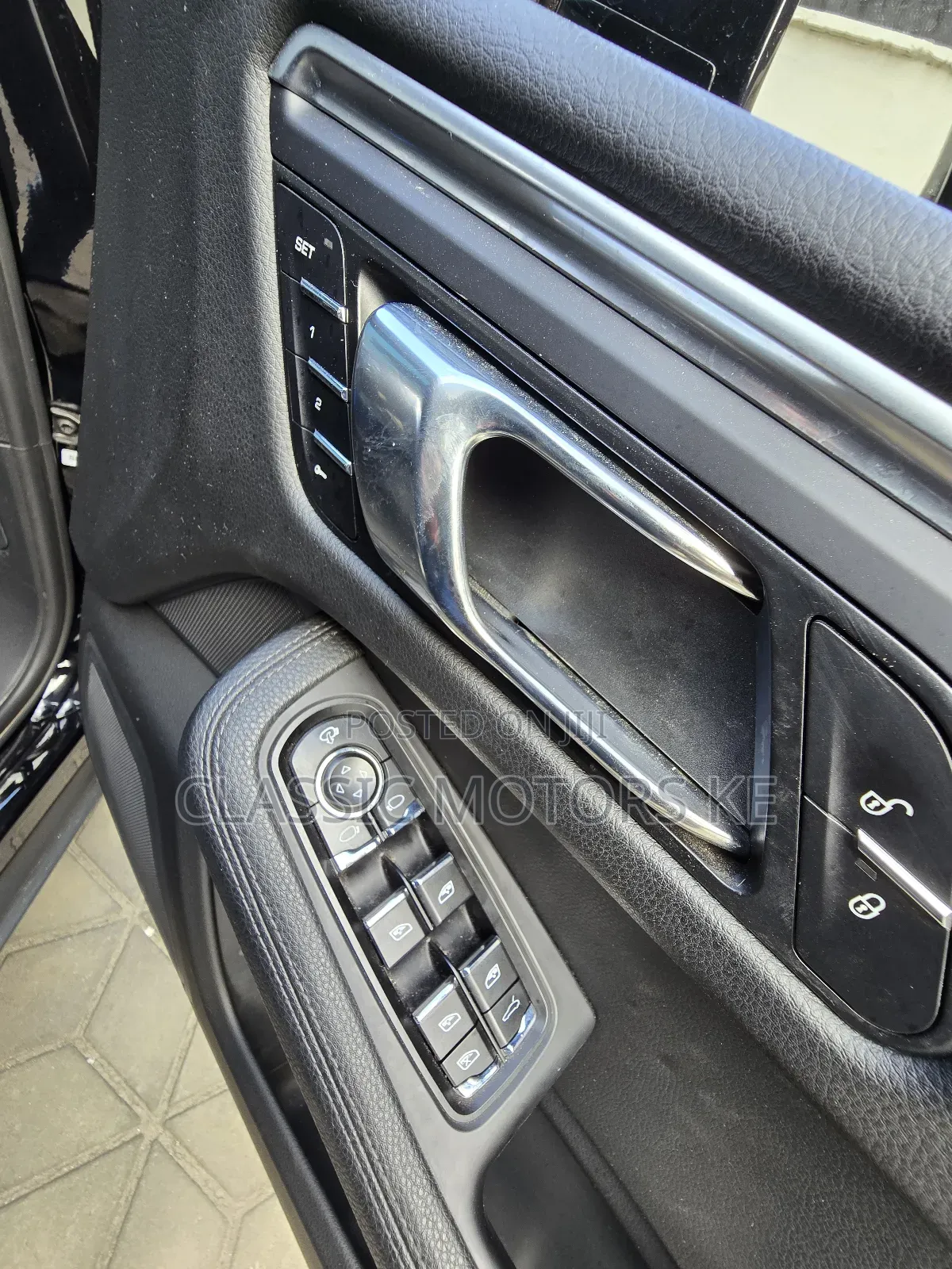 Porsche Macan Sport Edition 2018 Black