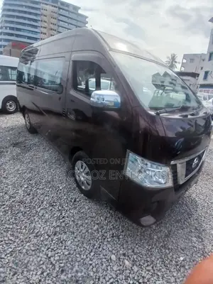 Nissan Caravan (Urvan) 2017 Brown