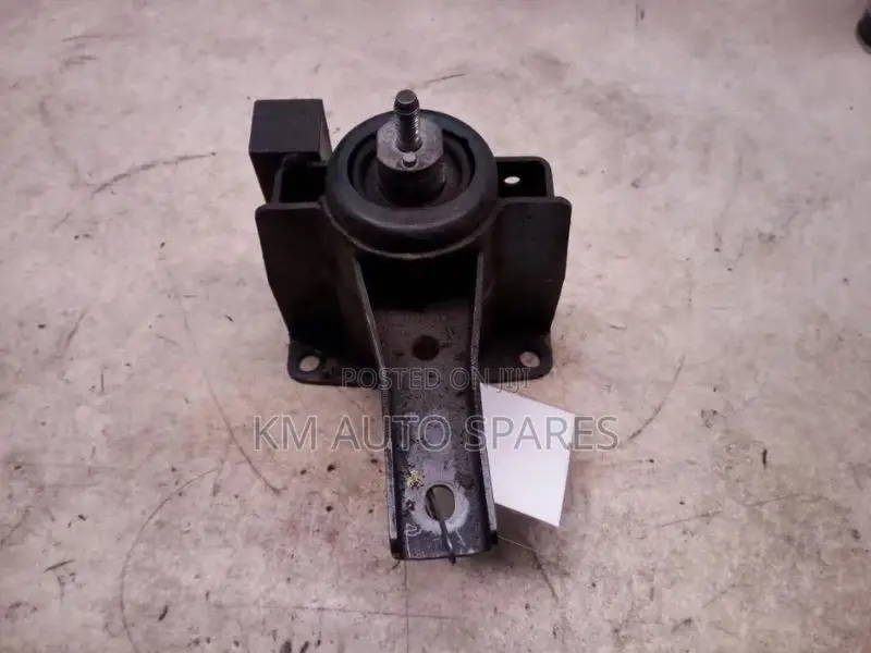 Suzuki Splash Engine Mount.