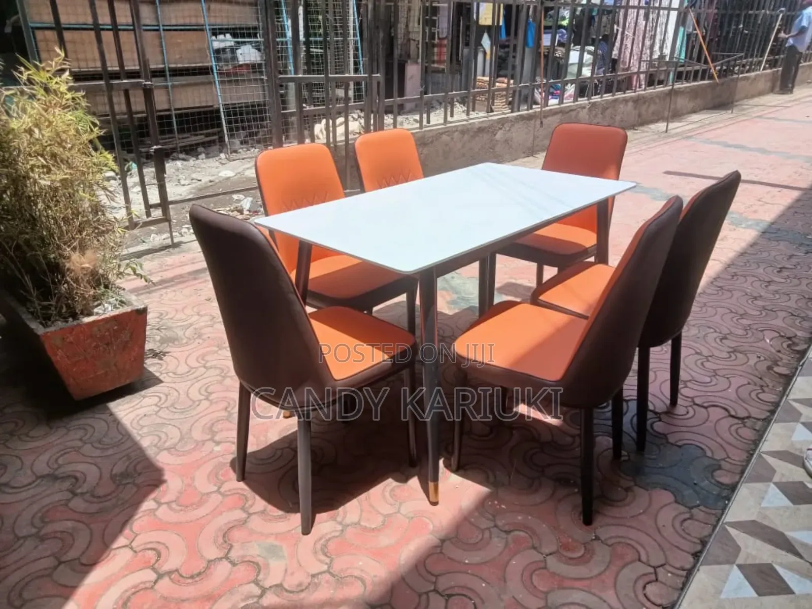 Spacious 6 Seater Dining Table Set