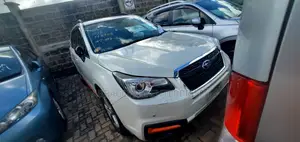 Subaru Forester 2.5i Premium AWD 2017 White