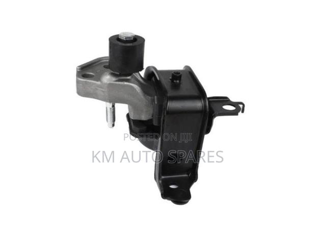 Toyota Probox Engine Mount.