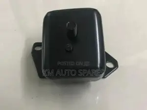 Toyota Rush Engine Mount.