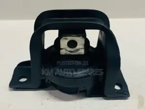 Nissan Bluebird Engine Mount.