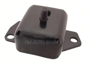 Toyota Cami Engine Mount.