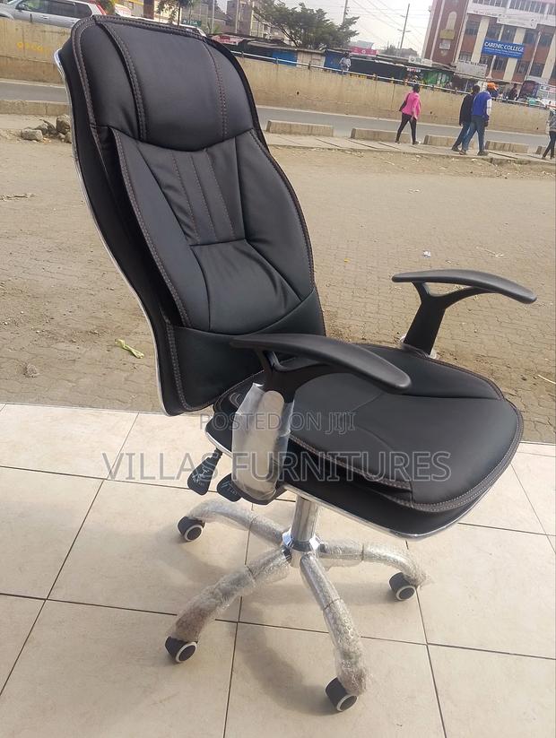 Executive Leather Chair - main view