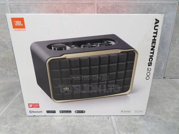 JBL Authentics 200 Bluetooth Speaker