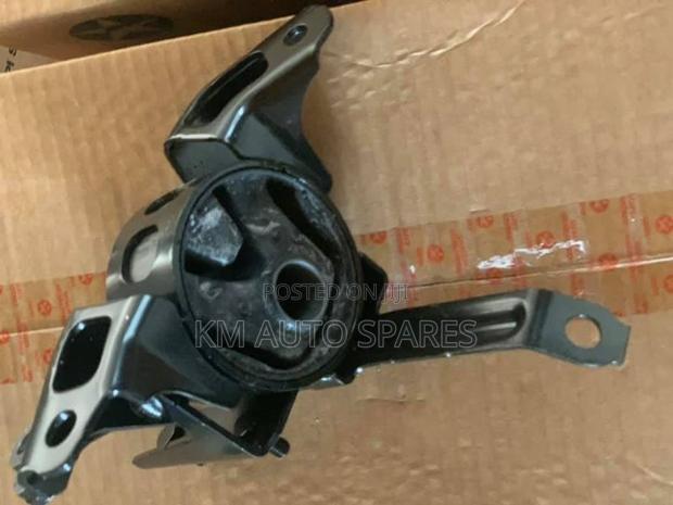 Suzuki Wagon R Gearbox Mount. - main view