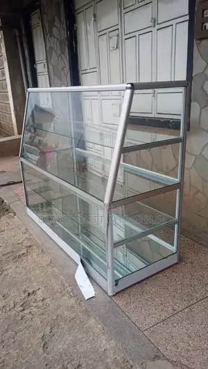 Aluminum Showcase for Cake