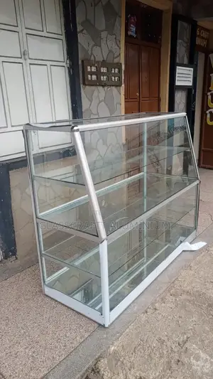 Aluminum Showcase for Cake