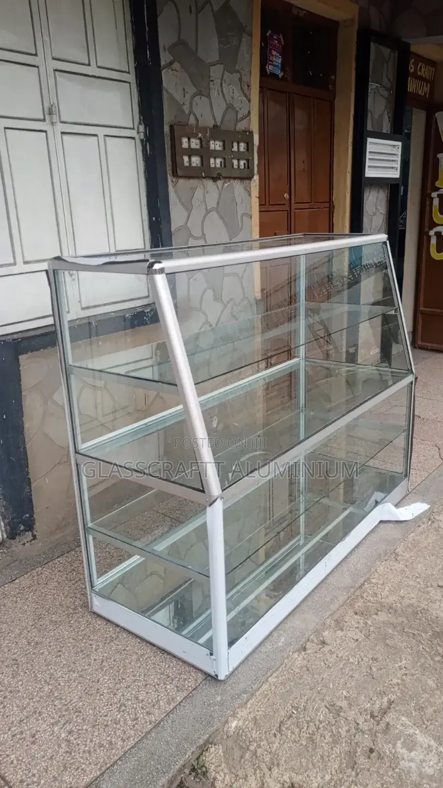 Aluminum Showcase for Cake