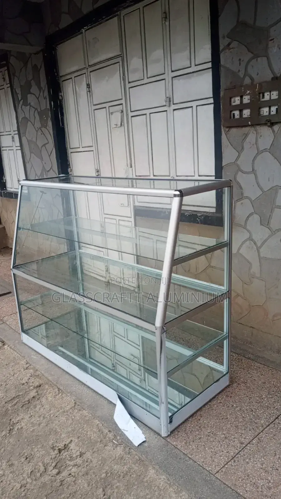 Aluminum Showcase for Cake
