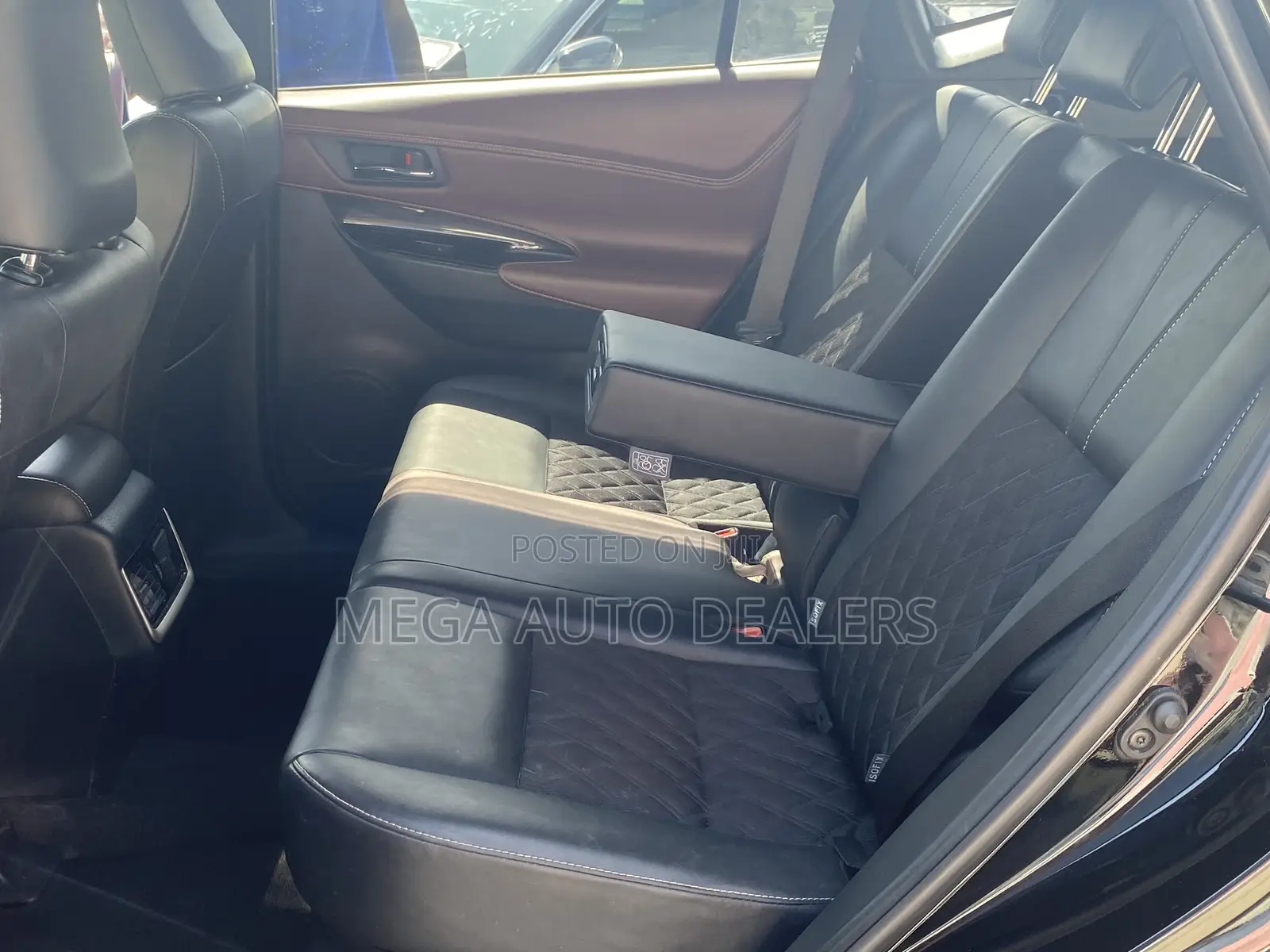 Toyota Harrier 2018 Matt Black