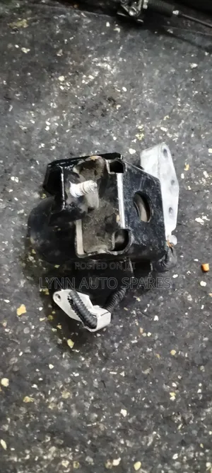 Engine Mounting for Suzuki Swift Ex Japan