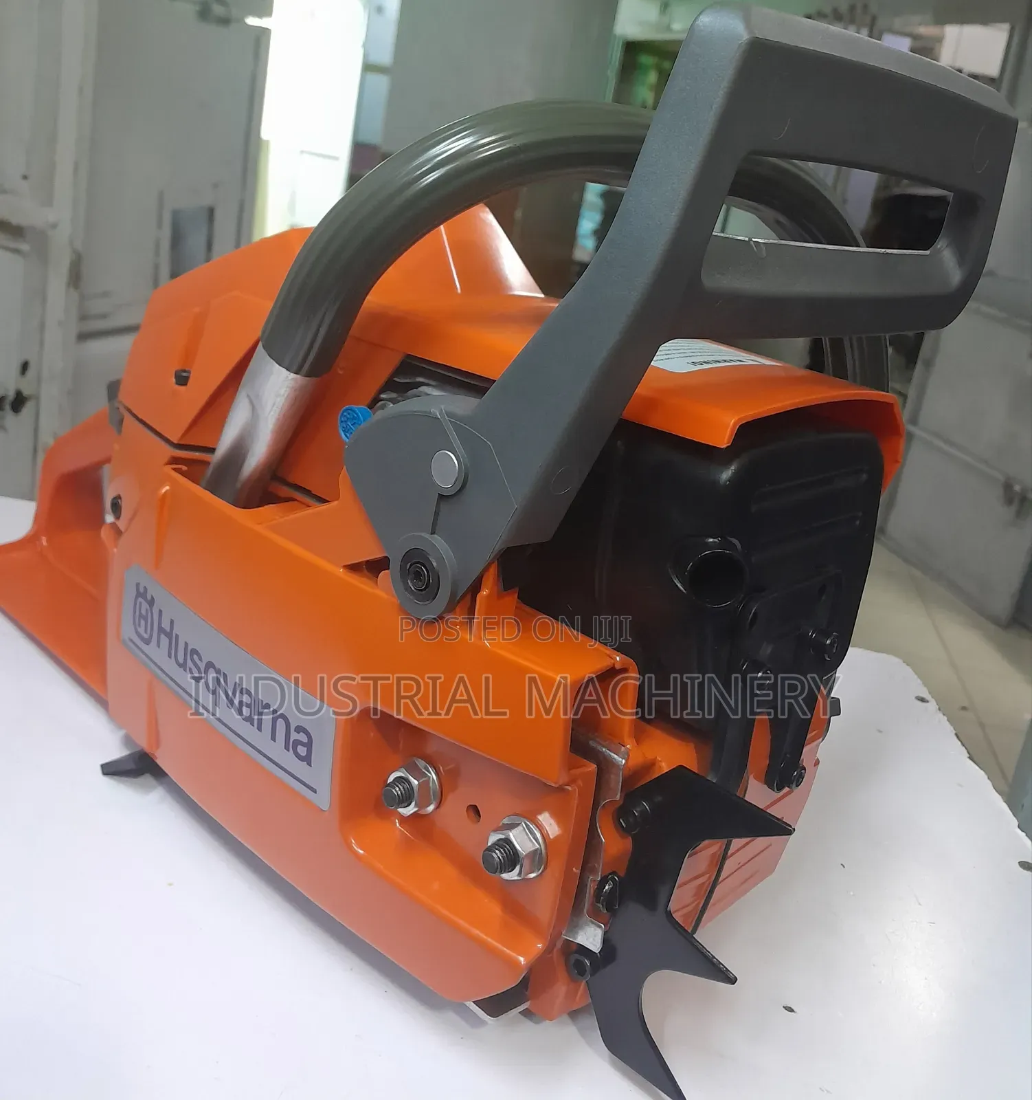 Husquavana 272xp Power Saw > Quality Assured.