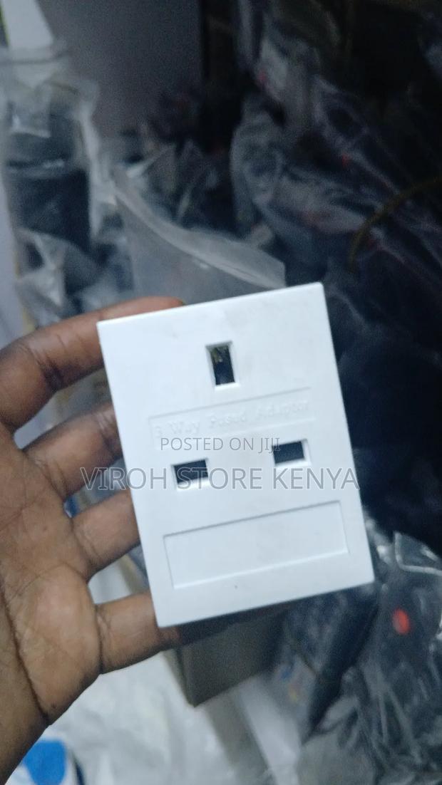 Heavy Duty Wall Socket Multiplug - thumbnail 3