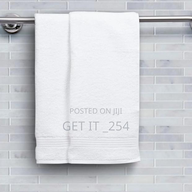 *White Towels*
Heavy Quality
Prestige Towel Size:90*165c - main view