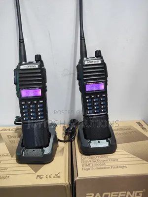 Two Way Radio Dual PTT Handheld Uv 82 Boefeng 2 Pack.