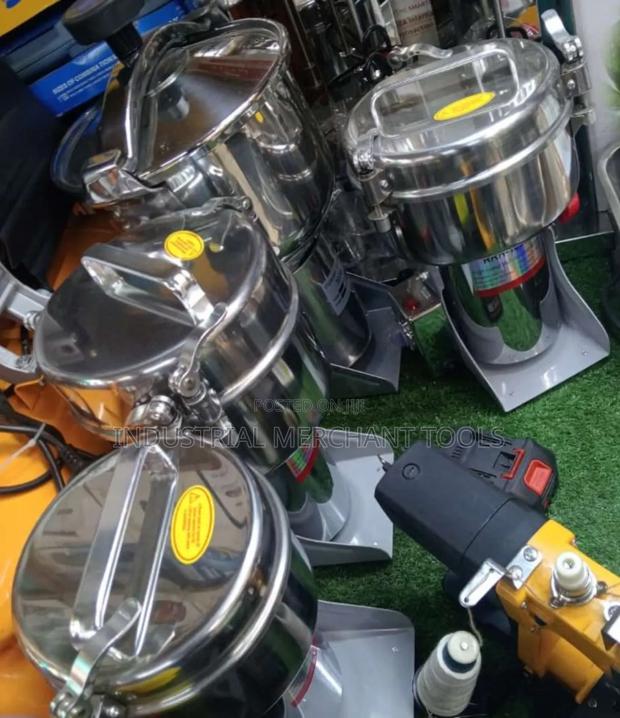 Trusted 3kgs Cereal/Flour Grinder - main view