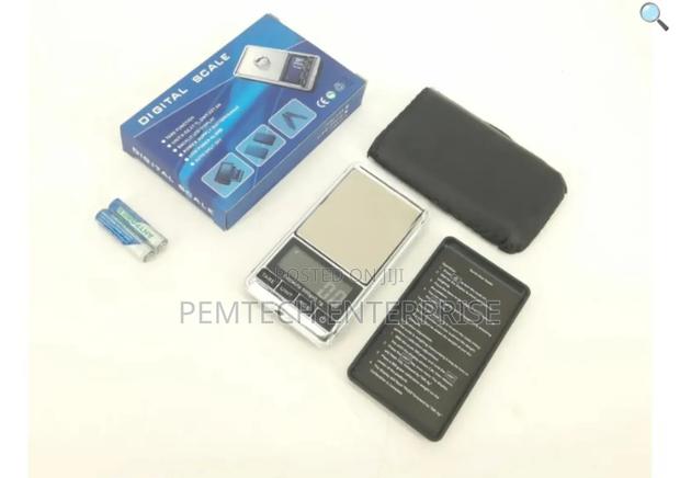 Mini Gramms Portable Pocket Scale - main view