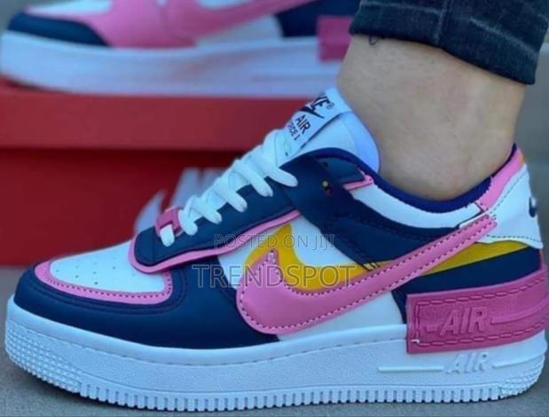 Af1 Shadow  
Sizes (36,37,38,) - main view