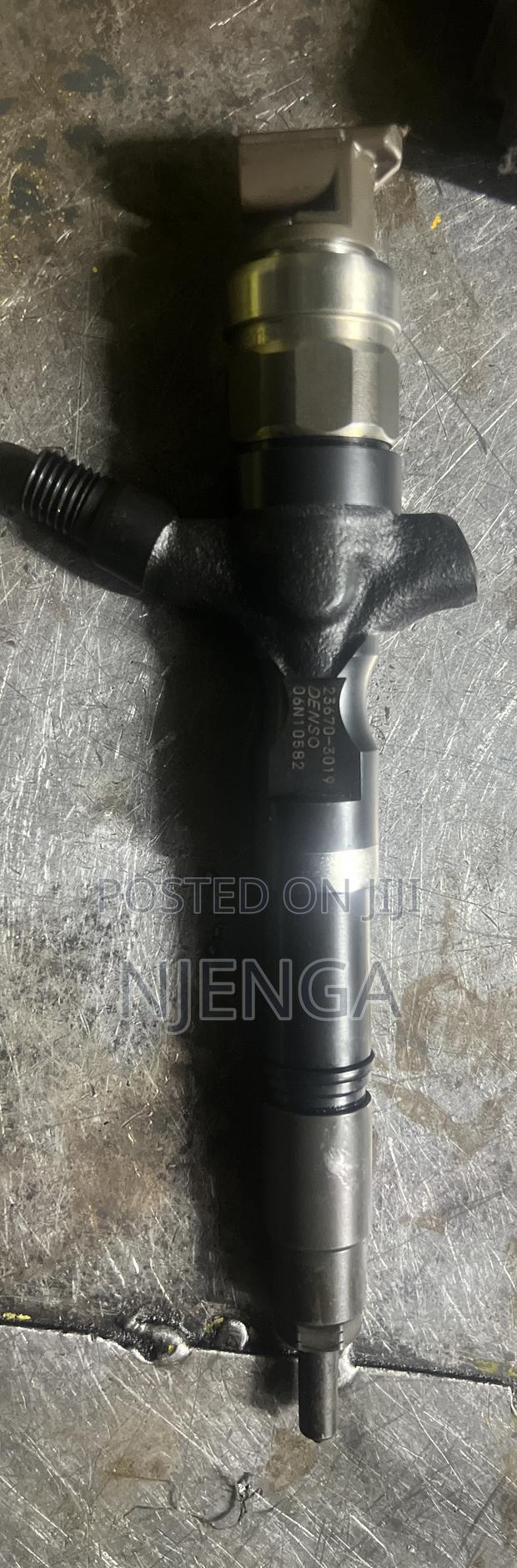 Injector Nozzle 30190 Toyota 7L - thumbnail 2