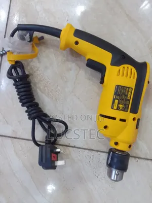 Dewalt DWD024 Percussion Drill 750W