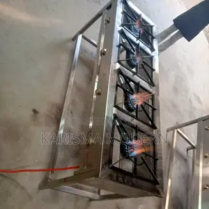 Man Made Stainless Steel Four Burner Gas Cooker