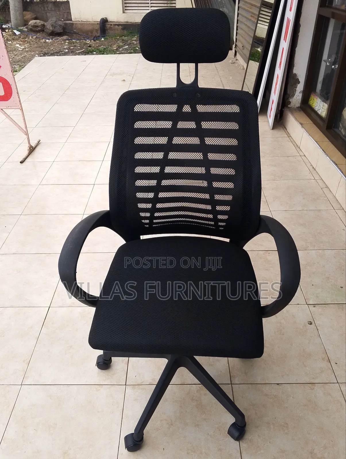 Headrest Chair