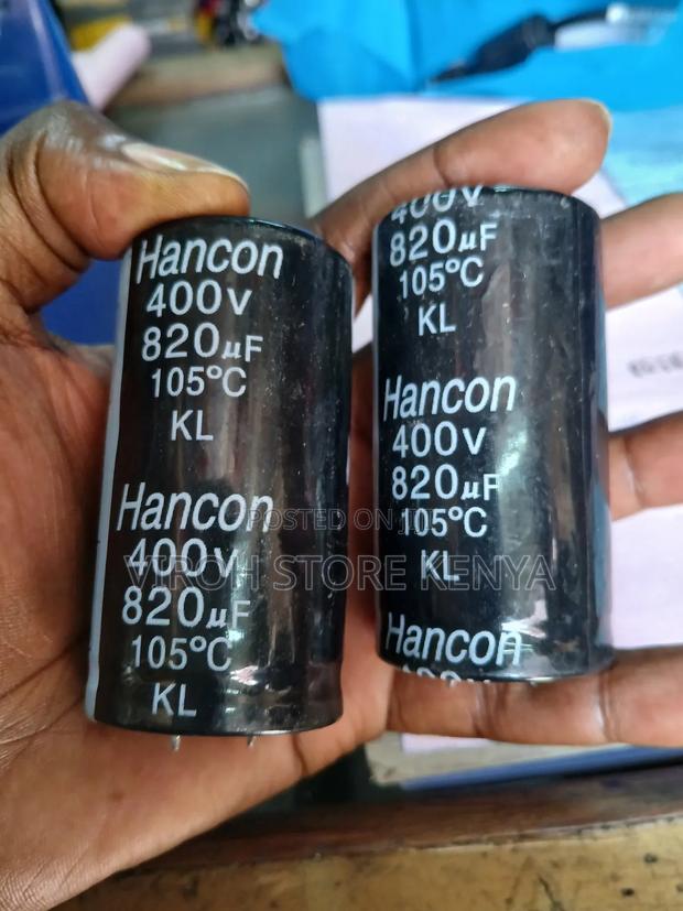 Capacitor 400V 820uf Capacitor - main view
